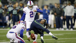 Dan Carpenter's Wife Threatens Richard Sherman's Nuts